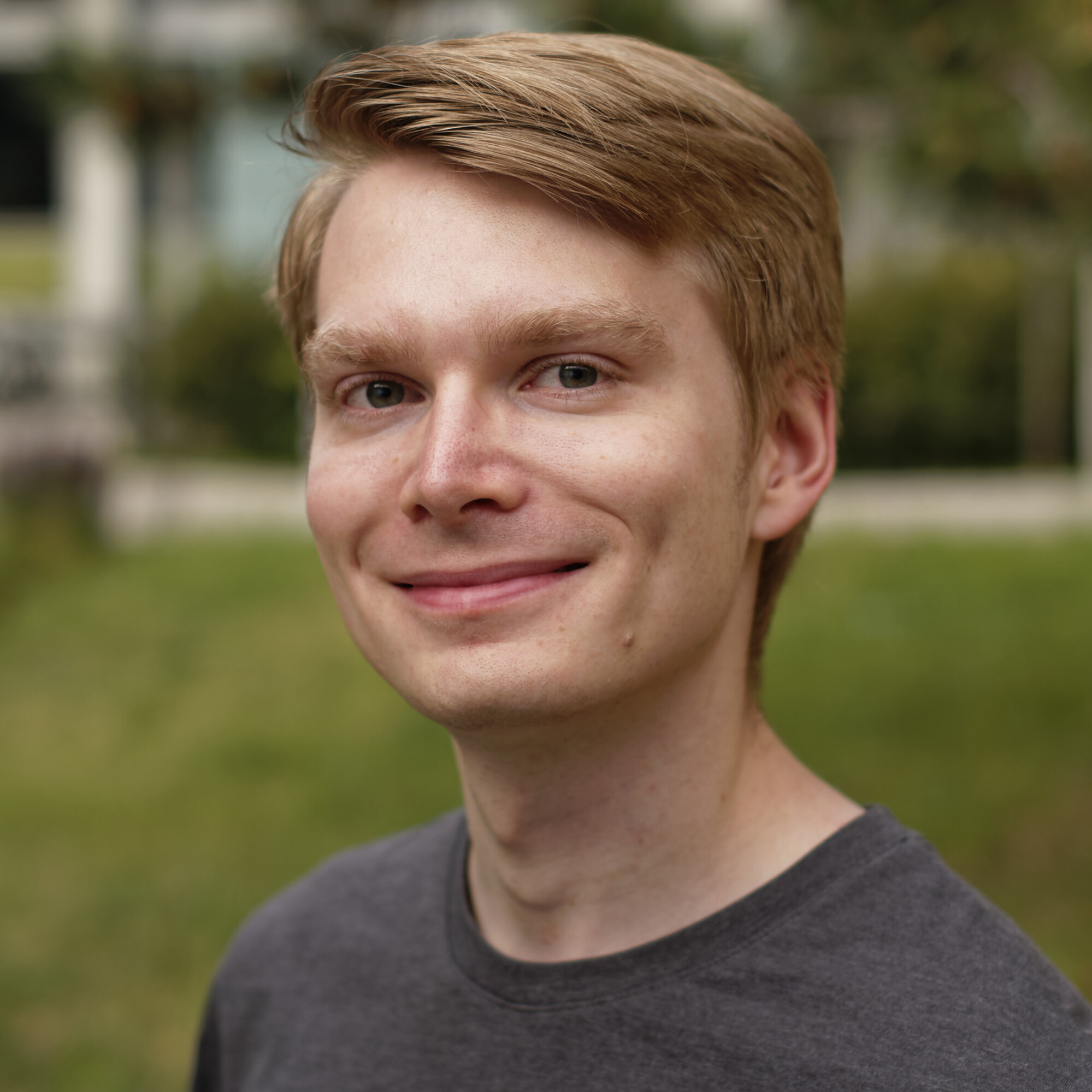 
            Lucas Becker
          